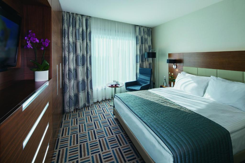 Deluxe King Suite,1772926968:JPEG